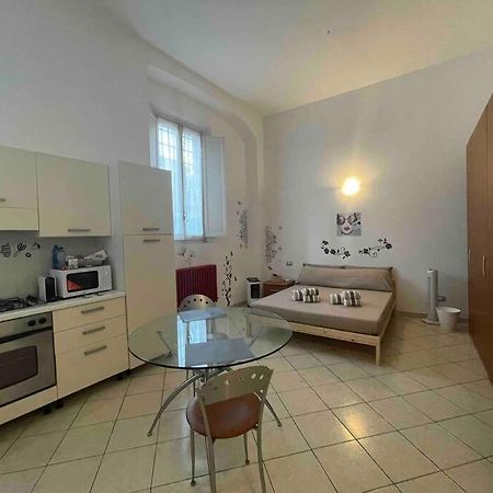 Minimal Loft In Centro A Piacenza 아파트 외부 사진